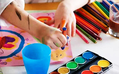 攜手英美文化傳播，開啟少兒藝術(shù)教育新篇章 優(yōu)質(zhì)美術(shù)舞蹈輔導(dǎo)班加盟指南